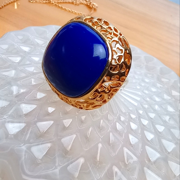 Patriotic Jewelry Lot Sarah Cov Pendant Necklace, Clips, Blue Chalcedony Ring - Picture 5 of 8